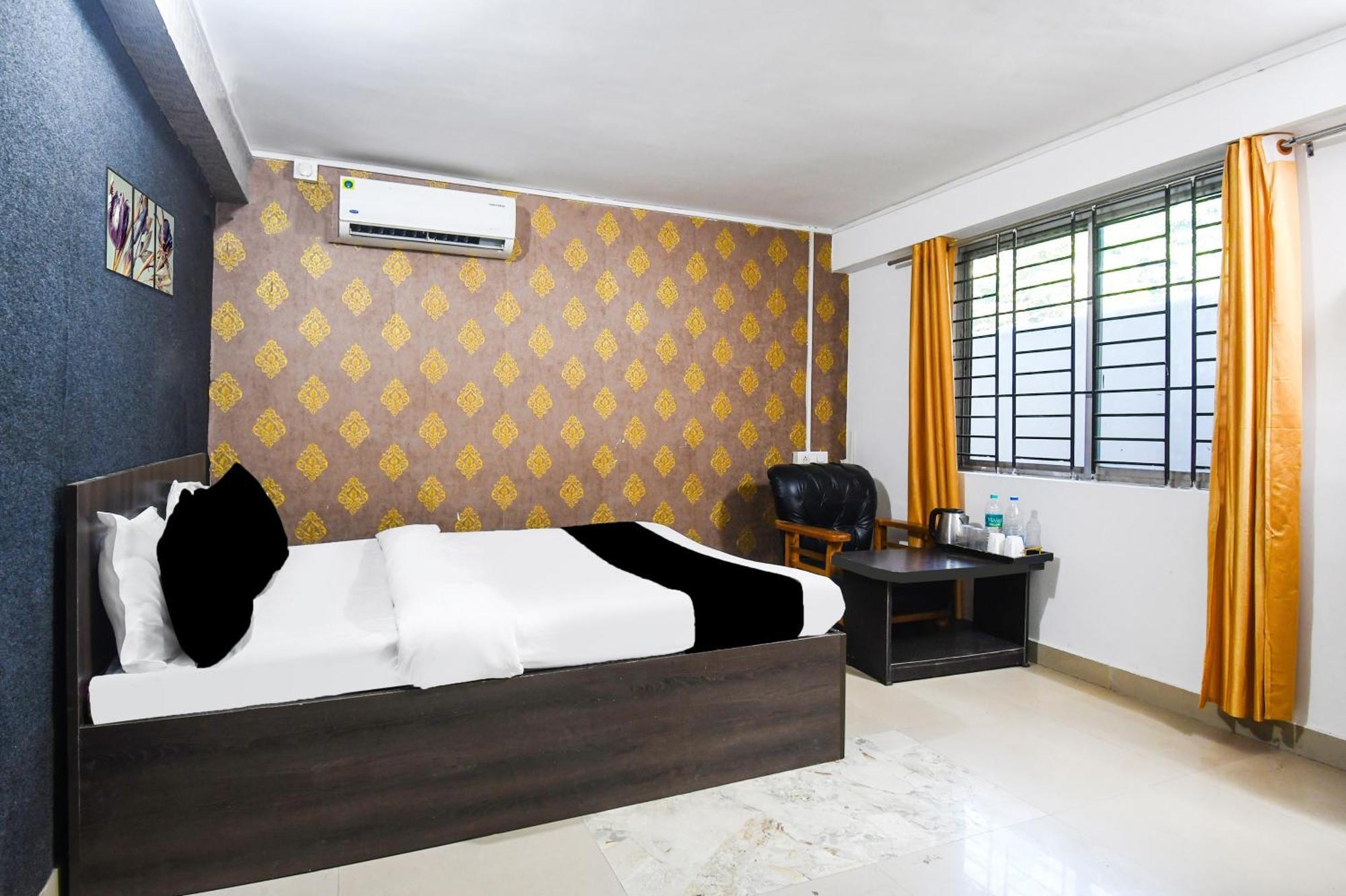 Super Hotel O Champasari Siliguri Formerly Four Fox Suits Panchanai Екстериор снимка