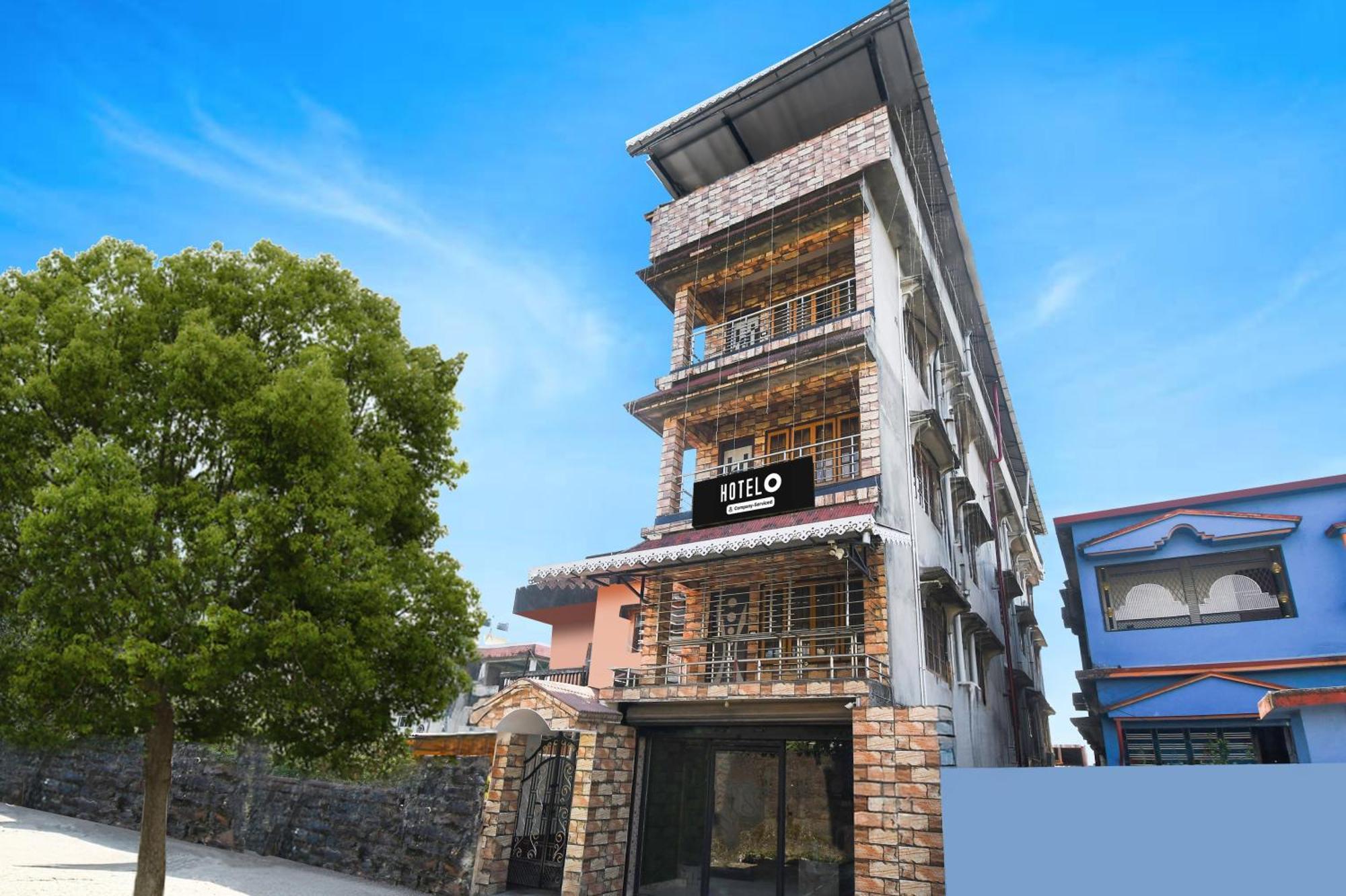 Super Hotel O Champasari Siliguri Formerly Four Fox Suits Panchanai Екстериор снимка