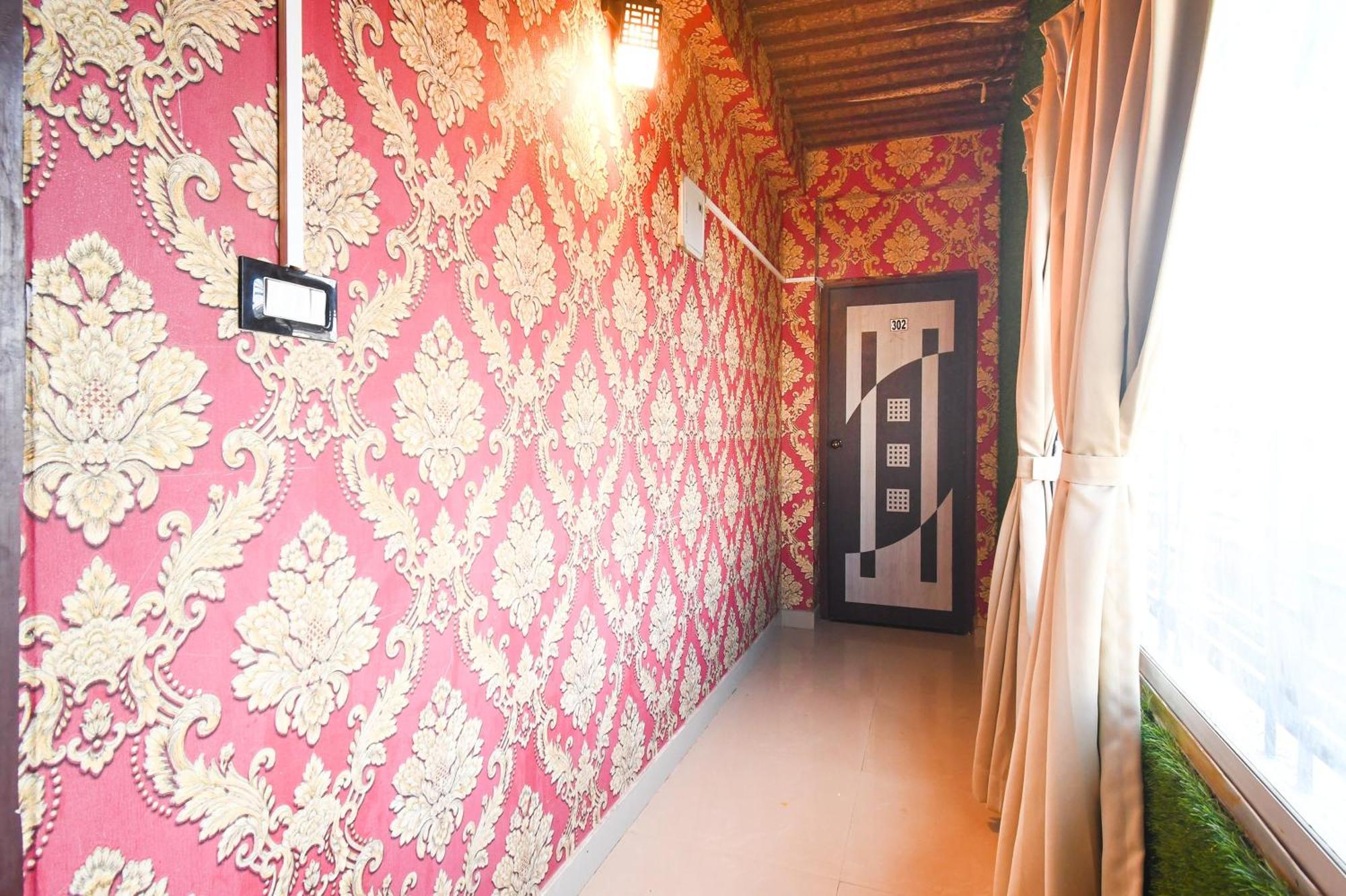 Super Hotel O Champasari Siliguri Formerly Four Fox Suits Panchanai Екстериор снимка